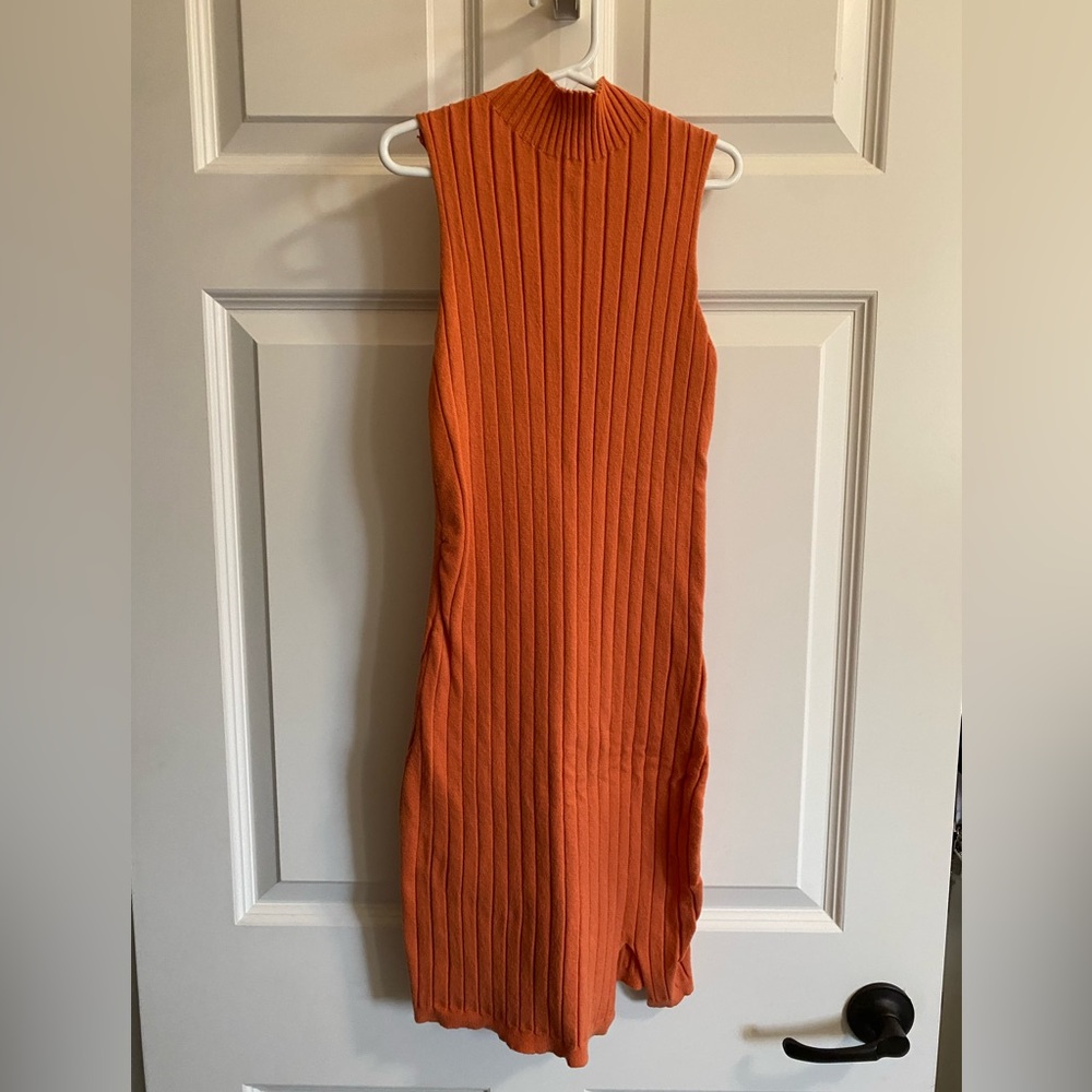 big waterblue sky Orange Ribbed minidress size Small